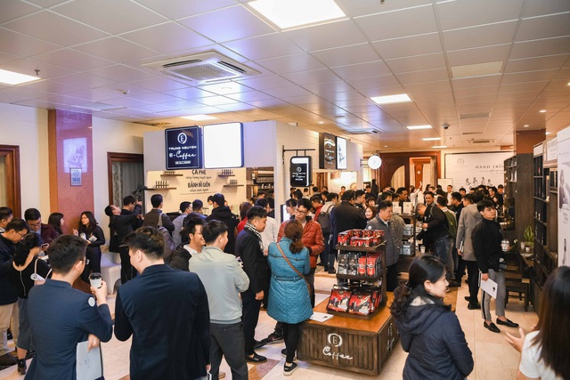 Trung Nguyên E-coffee tăng tốc mở rộng khắp 63 tỉnh thành - Ảnh 2.