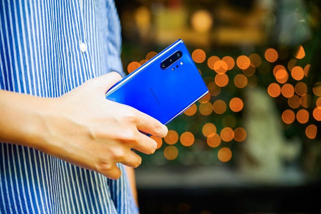 Tại sao ai cũng yêu màu xanh cổ điển? Nhìn Galaxy Note10 bản mới là hiểu ngay - Ảnh 4.