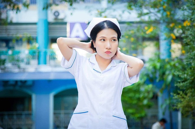 Sau Cua lại vợ bầu, diễn viên Thùy Dương chuyển hẳn sang làm y tá trong Nắng 3 - Ảnh 2.