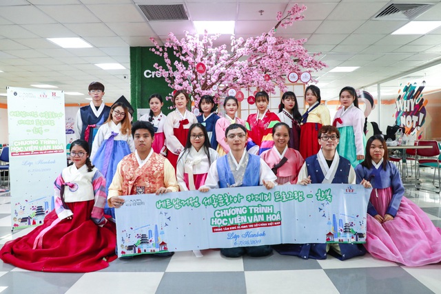 Mê “Oppa”, yêu món kim chi, thích du lịch Hàn, có nên học Ngôn ngữ Hàn Quốc? - Ảnh 1.