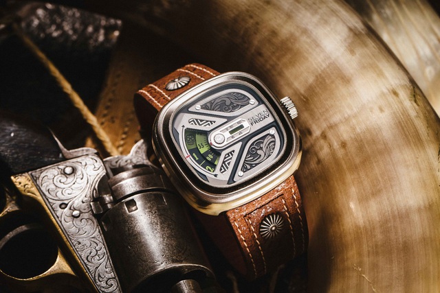 Cận cảnh hai ‘siêu phẩm’ mới cập bến SevenFriday Việt Nam: T2/02 và M1B/02 Limited - Ảnh 1.