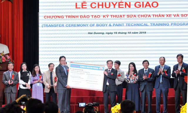 Toyota Việt Nam hỗ trợ nâng cao chất lượng tay nghề từ giảng đường - Ảnh 2.