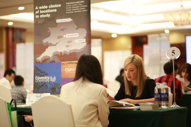 Cập nhật danh s&aacute;ch học bổng du học Anh v&agrave; &Uacute;c mới nhất năm 2019 - Ảnh 3.