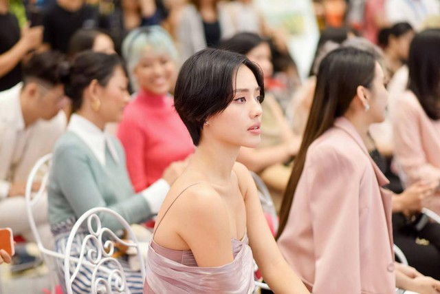 Hàng loạt hot face, beauty blogger đình đám hội tụ tại sự kiện lan tỏa hạnh phúc tới phái đẹp - Ảnh 1.
