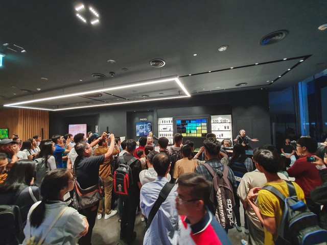 Mục sở thị trung tâm trải nghiệm công nghệ Samsung Showcase thứ 3 thế giới tại Sài Gòn - Ảnh 6.