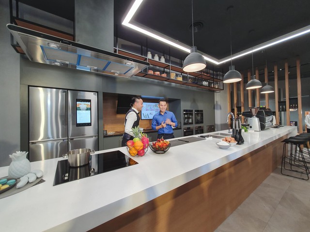 Mục sở thị trung tâm trải nghiệm công nghệ Samsung Showcase thứ 3 thế giới tại Sài Gòn - Ảnh 8.