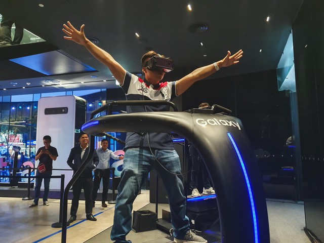 Mục sở thị trung tâm trải nghiệm công nghệ Samsung Showcase thứ 3 thế giới tại Sài Gòn - Ảnh 10.