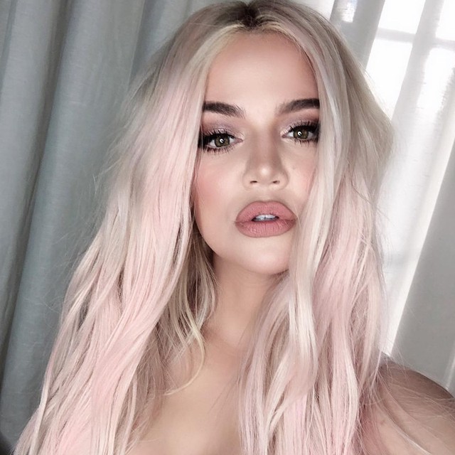 Muốn c&oacute; ảnh selfie chất-độc-đẹp như Karik, Monstar, Pretty Much phải đ&oacute;n đầu hot trend n&agrave;y! - Ảnh 1.