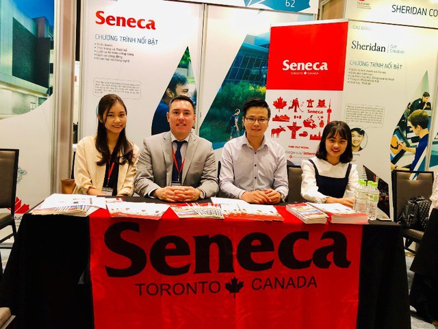 Đến Toronto, Canada, học ở Seneca, tương lai bay xa - Ảnh 3.