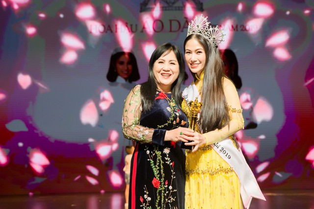 Giọng ca Sao Mai đăng quang Hoa hậu Áo dài Việt Nam 2019 - Ảnh 8.