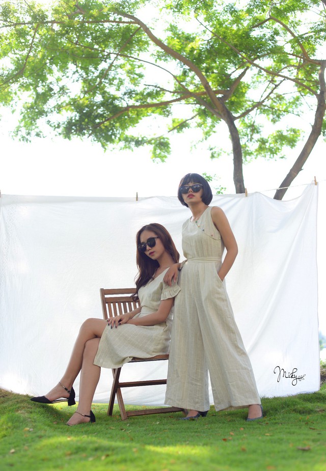 Mặc g&igrave; v&agrave;o th&aacute;ng 4 về, gi&oacute; h&aacute;t m&ugrave;a h&egrave;, đặc biệt khi những đợt nghỉ d&agrave;i sắp đến? - Ảnh 2.