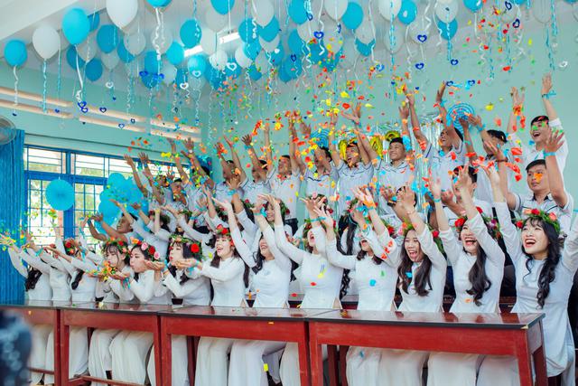G&oacute;i trọn 3 năm nỗi nhớ trong &ldquo;K&yacute; ức 12 trong t&ocirc;i&rdquo; - Ảnh 1.