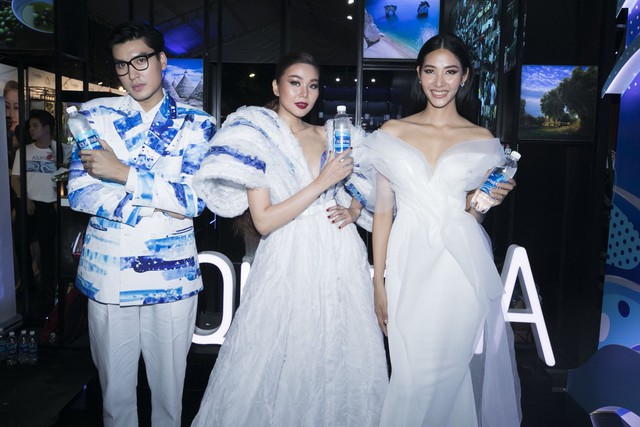 Bộ ba Thang Hằng - Quang Đại - Ho&agrave;ng Th&ugrave;y c&ocirc;ng ph&aacute; thảm đỏ Aquafina VIFW - Ảnh 1.