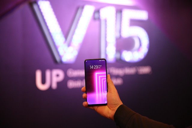 Tròn 10 năm tham gia thị trường di động, thiết bị của Vivo đã thay đổi như thế nào? - Ảnh 9.