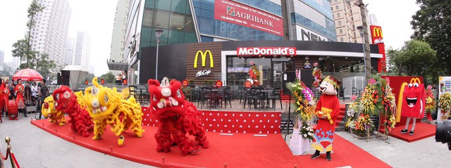 McDonald’s khai trương nhà hàng thứ 2 tại Hà Nội - Ảnh 2.