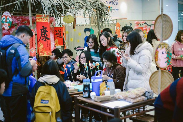 Mỗi ngày đến trường là một ngày vui tại đại học được mệnh danh trường nhà người ta - Ảnh 2.