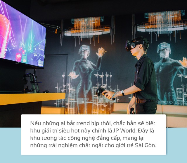 Giới trẻ Sài Gòn rần rần check-in khu tương tác công nghệ đỉnh cao mới toanh - Ảnh 1.