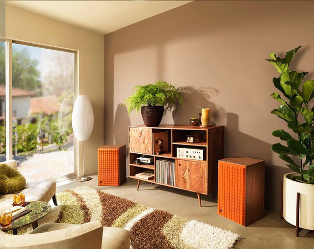 C&acirc;u chuyện 60 năm thương hiệu v&agrave; sự chuyển m&igrave;nh của JBL - Ảnh 1.