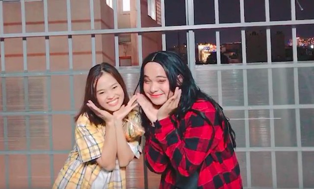 Ph&aacute;t sốt với &ldquo;vũ điệu Songkran&rdquo; &ndash; Phi&ecirc;n bản cover từ giới trẻ Việt - Ảnh 2.