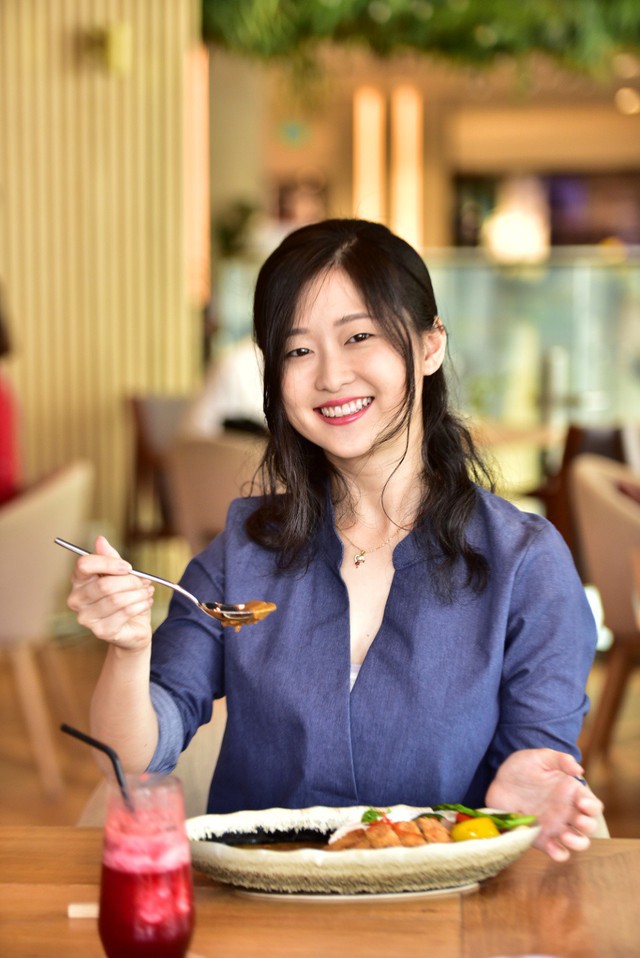 3 điều khiến vlogger người Nhật “phải lòng” món cơm cà ri sang chảnh tại Sài Gòn - Ảnh 3.