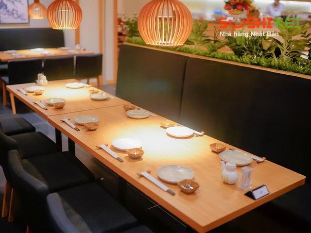Khó tin: Cá ngừ 100kg và màn trình diễn chế biến chuyên nghiệp ngay tại nhà hàng Nhật - Ảnh 9.