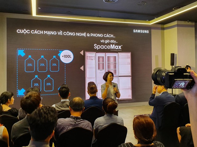 Samsung ra mắt tủ lạnh Side by Side RS5000: Thiết kế sang trọng, công nghệ mới tăng dung tích giữ lạnh ở mọi góc - Ảnh 2.