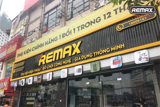 “Sạc dự phòng giảm từ 495k còn 59k, cáp sạc giá chỉ 9k” – Remax chơi lớn nhân ngày khai trương - Ảnh 2.