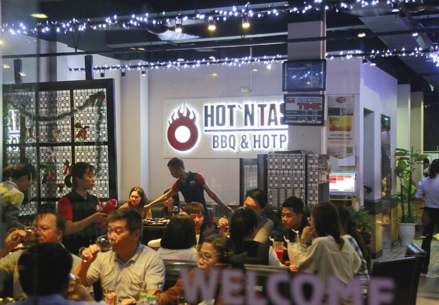 Hot hơn cả mùa hè Hà Nội – buffet lẩu nướng hơn 50 món tại HotnTasty đang giảm 50% người thứ 2 - Ảnh 4.