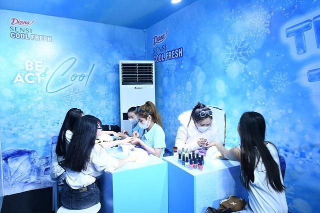 H&agrave;nh tr&igrave;nh -5 độ - Giới trẻ h&aacute;o hức tận hưởng cơn lốc m&aacute;t lạnh giữa c&aacute;i n&oacute;ng m&ugrave;a h&egrave; - Ảnh 8.