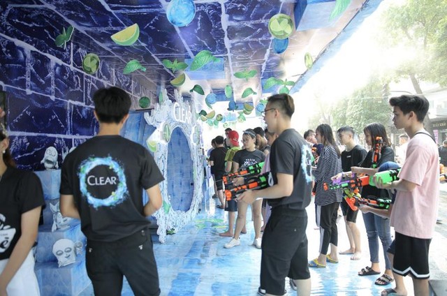 Giới trẻ Hà Nội quẩy tung mát lạnh trong đại tiệc nước và âm nhạc Clear cực đỉnh - Ảnh 5.