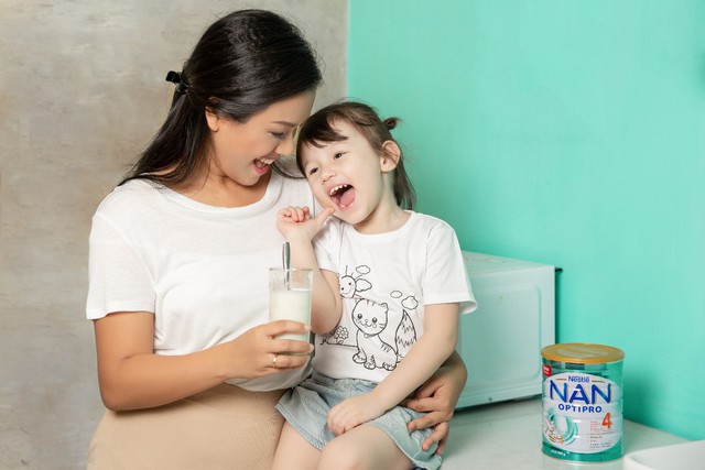 Sức khỏe của mỗi người chịu ảnh hưởng từ những th&oacute;i quen tưởng chừng đơn giản ng&agrave;y b&eacute;! - Ảnh 3.