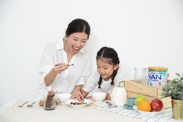 Sức khỏe của mỗi người chịu ảnh hưởng từ những th&oacute;i quen tưởng chừng đơn giản ng&agrave;y b&eacute;! - Ảnh 4.