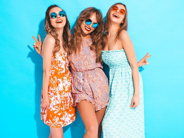 4 b&iacute; quyết thời trang bạn cần &ldquo;nằm l&ograve;ng&rdquo; để sống s&oacute;t m&ugrave;a h&egrave; n&oacute;ng kỉ lục - Ảnh 2.