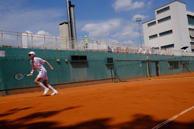“Ông chú quốc dân” Trần Quang Đại cùng chú cá sấu Lacoste nổi bần bật tại Roland Garros - Ảnh 3.