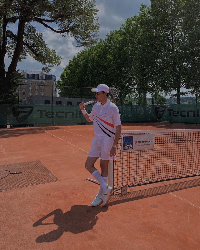 “Ông chú quốc dân” Trần Quang Đại cùng chú cá sấu Lacoste nổi bần bật tại Roland Garros - Ảnh 4.