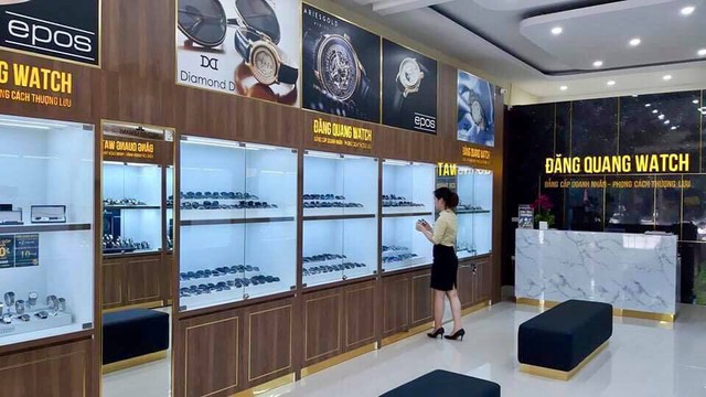 Ưu đãi giảm giá lên đến 25% tuần lễ trải nghiệm mua sắm đỉnh cao với đồng hồ, kính mắt Đăng Quang - Ảnh 2.