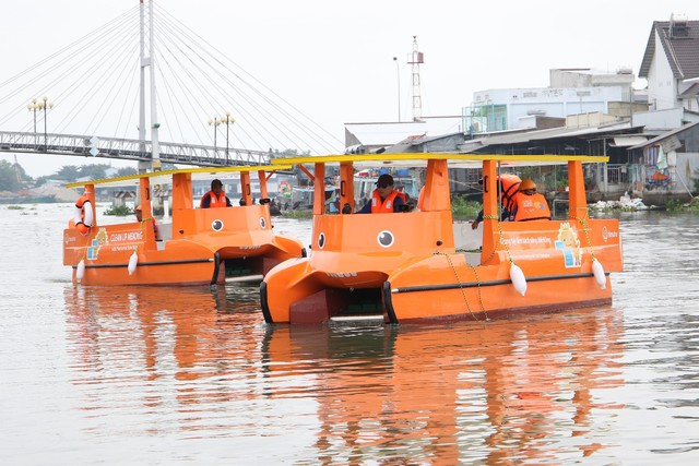 Khám phá sức mạnh “người hùng dọn rác” mang tên Hanwha Solar Boat - Ảnh 1.