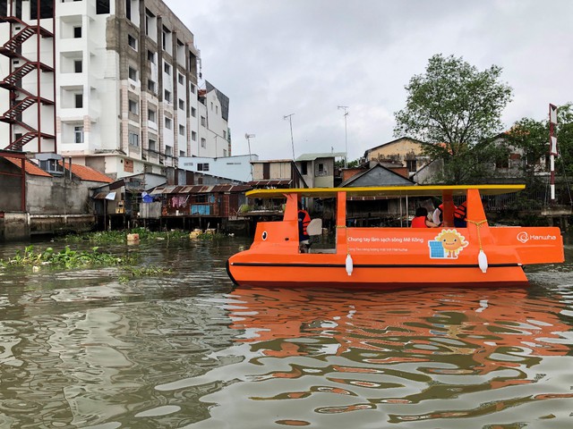 Khám phá sức mạnh “người hùng dọn rác” mang tên Hanwha Solar Boat - Ảnh 2.