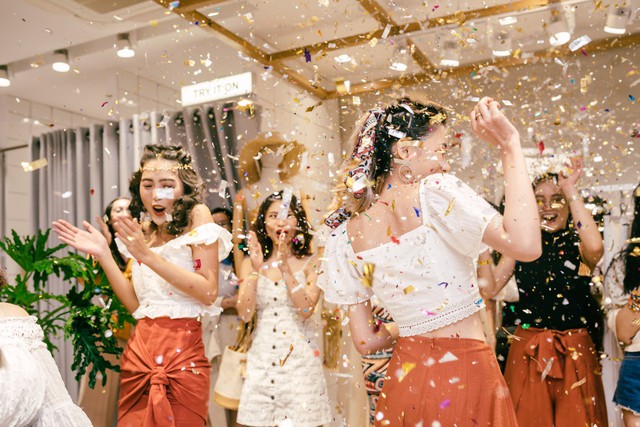 Đ&ecirc;m tiệc h&egrave; s&ocirc;i động với &acirc;m hưởng Bohochic c&ugrave;ng Go&ucirc;t De Jun v&agrave; #Rani&eacute;go - Ảnh 11.