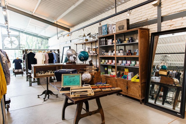 L&rsquo;Usine Thảo Điền: Điểm đến &ldquo;h&uacute;t kh&aacute;ch&rdquo; vừa ra mắt tại S&agrave;i G&ograve;n - Ảnh 5.