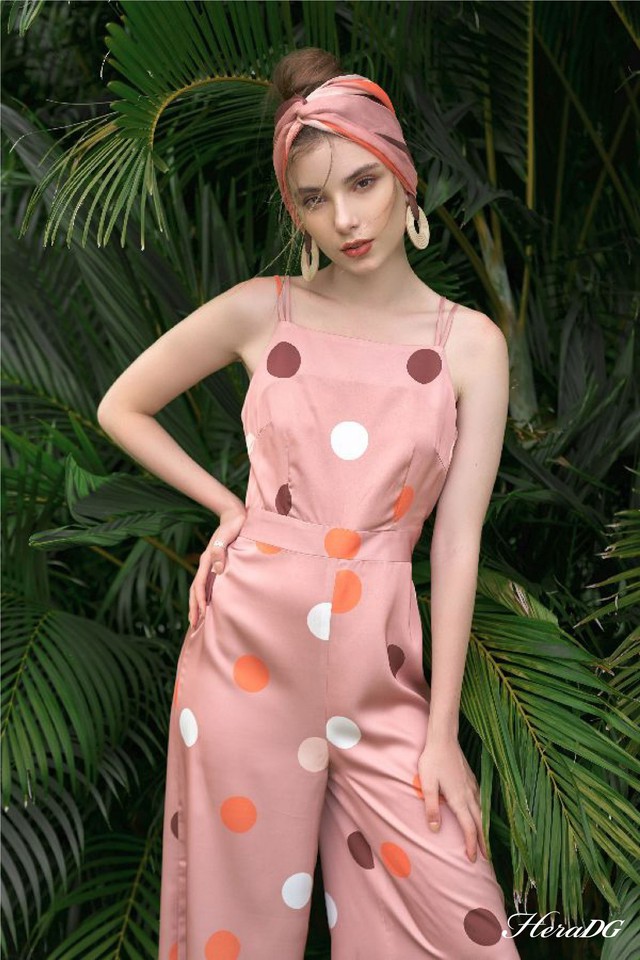 Mơ màng quyến rũ trong BST Summer Dream’19 của HeraDG - Ảnh 2. Mơ màng quyến rũ trong BST Summer Dream’19 của HeraDG - Ảnh 2.