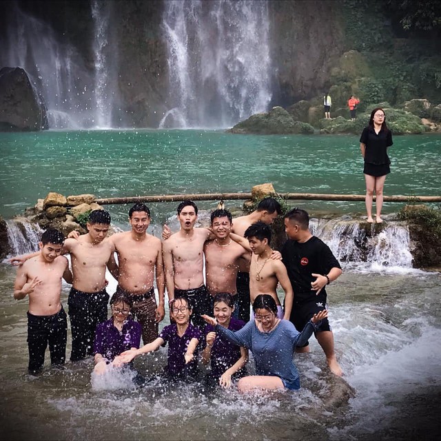 Trường Doanh nhân CEO Việt Nam cho sinh viên trải nghiệm 4 tháng du lịch thực tế khắp cả nước - Ảnh 3.