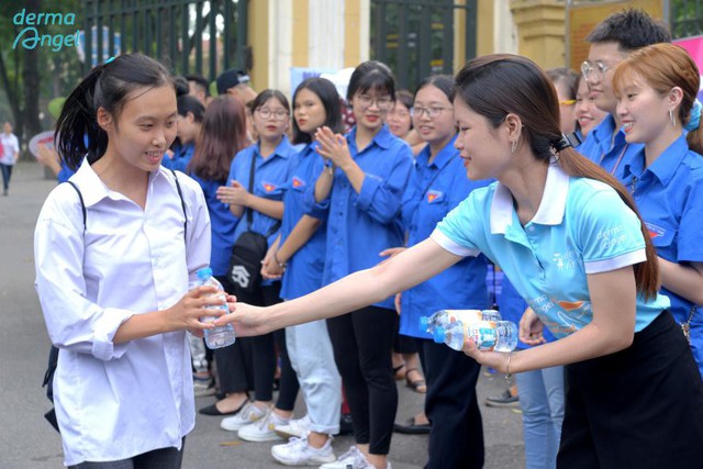 Sĩ tử vượt vũ m&ocirc;n &ndash; Những chiến binh kh&ocirc;ng đơn độc - Ảnh 5.