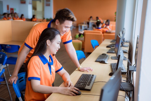 X&eacute;t tuyển ĐH 2019: Chọn ng&agrave;nh, chọn trường hay chọn thầy? - Ảnh 1.