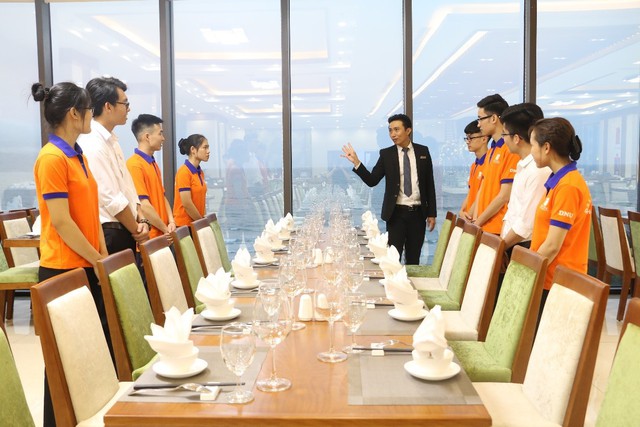 X&eacute;t tuyển ĐH 2019: Chọn ng&agrave;nh, chọn trường hay chọn thầy? - Ảnh 2.