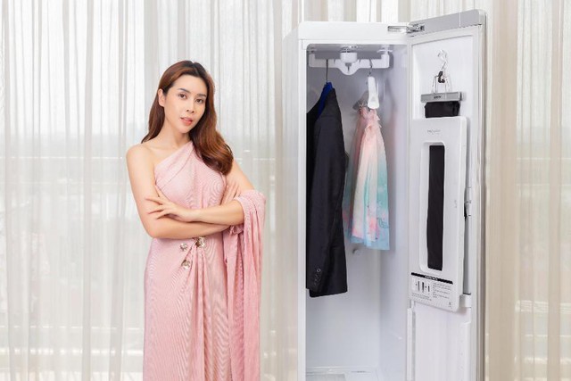 Mục sở thị những m&oacute;n đồ thể hiện độ chịu chơi của ca sĩ Lưu Hương Giang - Ảnh 6.