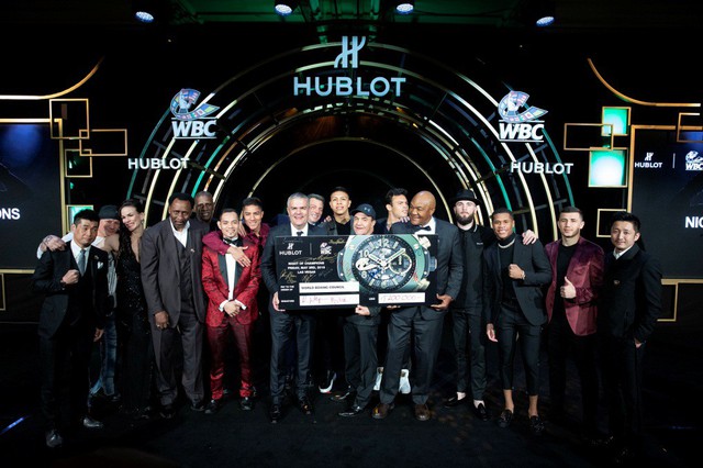 Dấu ấn Việt Nam tr&ecirc;n chiếc đồng hồ Hublot Classic Fusion WBC độc bản - Ảnh 1.