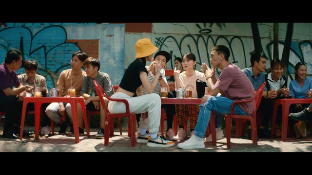 Cảm hứng tự hào từ đường phố Việt Nam trong thước phim về Sài Gòn - Ảnh 2.