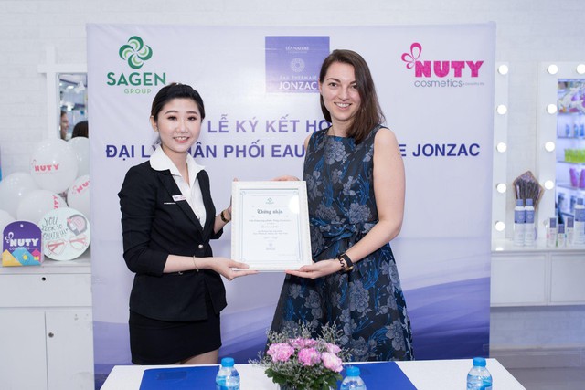 H&agrave;nh tr&igrave;nh gia nhập thị trường Việt Nam của mỹ phẩm hữu cơ h&agrave;ng đầu tại Ph&aacute;p Eau Thermale Jonzac - Ảnh 2.