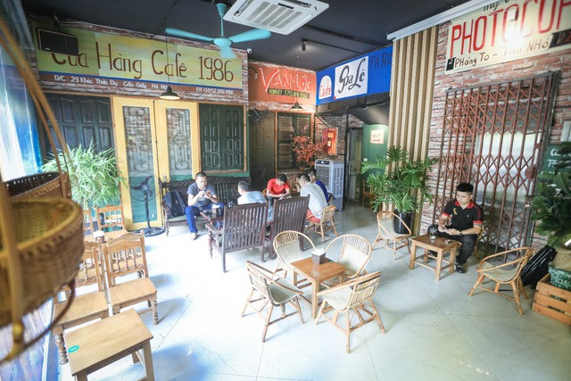 Cafe 1986: Quán cafe “2 trong 1”, chẳng cần nhức đầu suy nghĩ đi đâu làm gì trong mùa hè này - Ảnh 2.